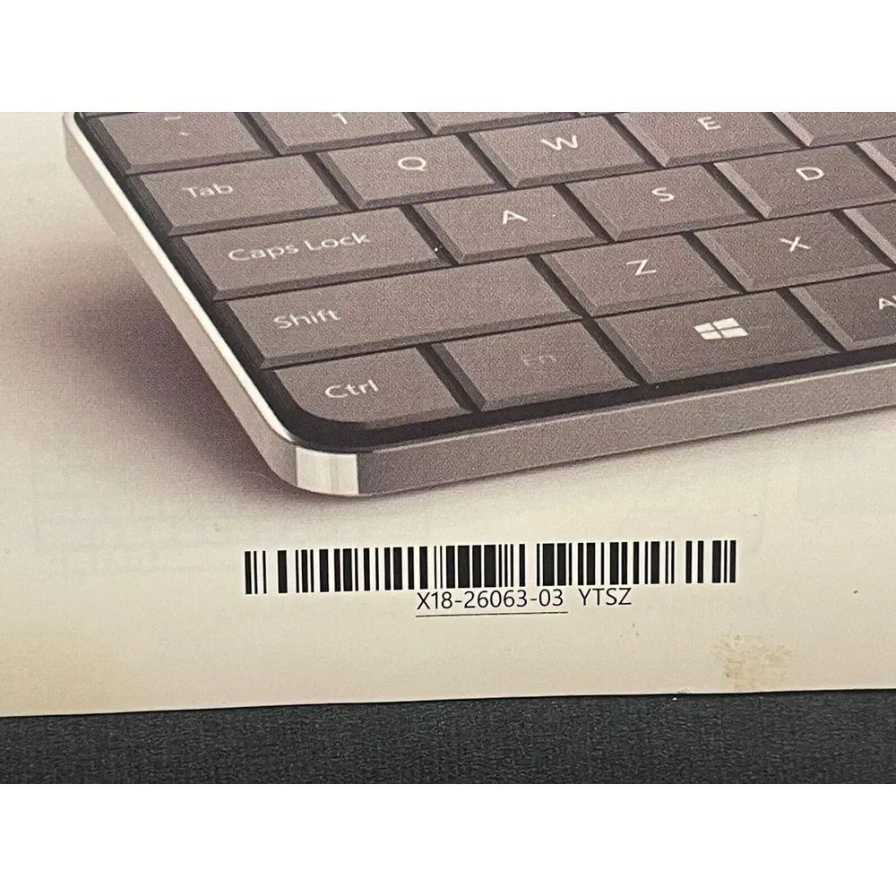 Microsoft Wedge Wireless Bluetooth Black Keyboard W/ Cover‎ X18-26063-03 YT SZ